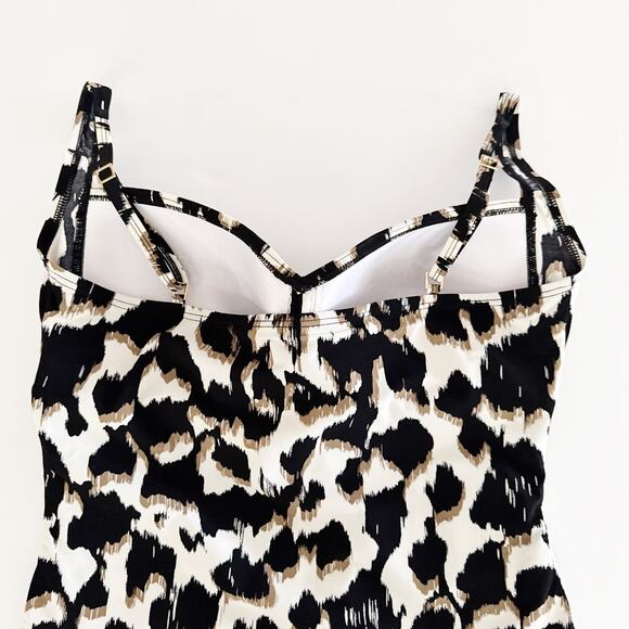 [La Blanca] Animal Print Slimming Ruched Sweetheart Neck One Piece Swimsuit 16 - Picture 4 of 12